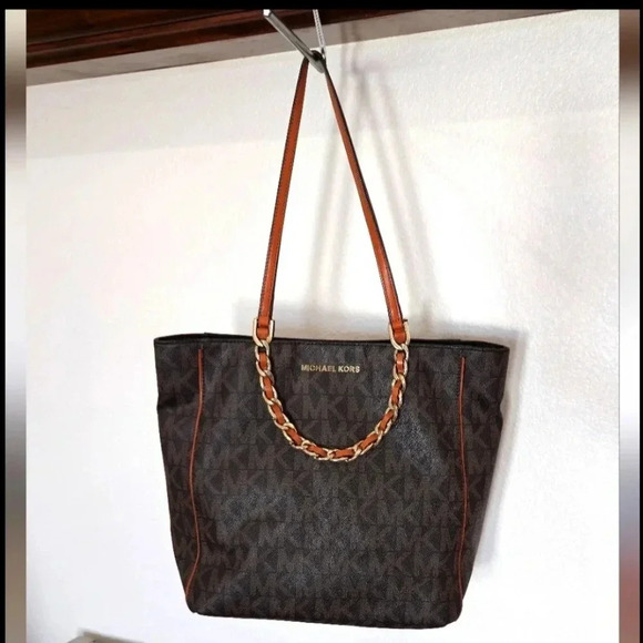 Michael Kors Signature Monogram Large Harper Tote - Picture 1 of 12